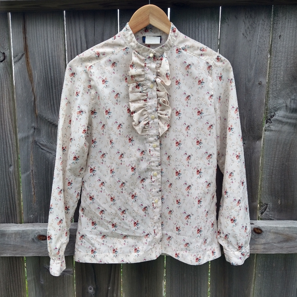 Vintage Women's Shabby Chic Blouse